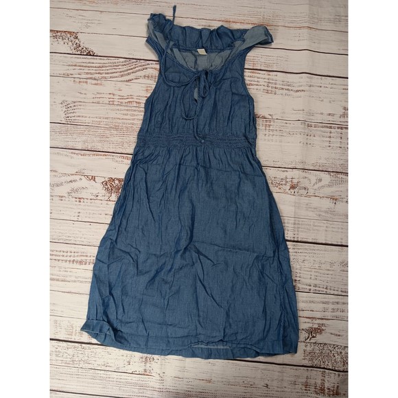 Old Navy Dresses & Skirts - Old Navy Mini Dress Women's Small Blue Chambray Sleeveless Ruffle Neck Hem
